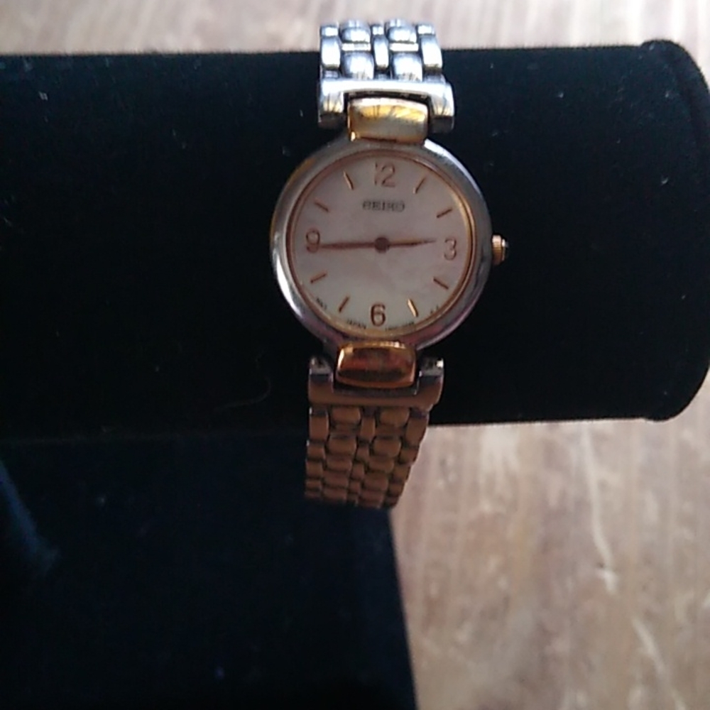 Passing It On To Watch Lovers, Replenishing My Watch Collection. View 4